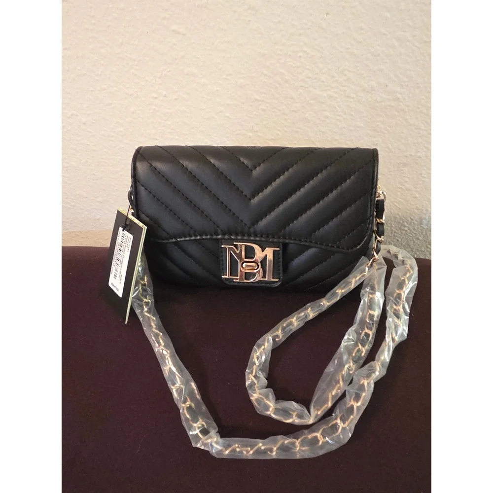 Badgley Mischka Black Chevron Quilted Crossbody Bag Gold Chain Strap NEW